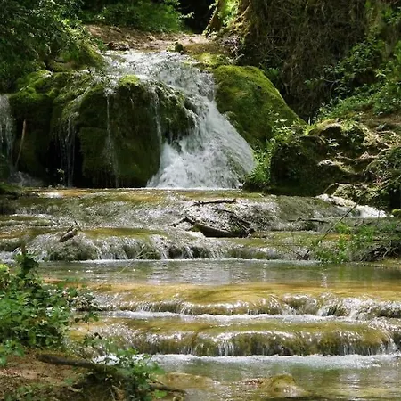 La Petite Tour De Apartment *
